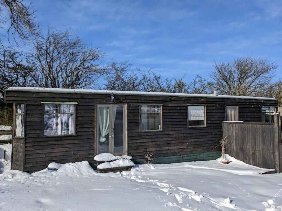 Ferny Roost Cabin. Wrexham Zewnętrze zdjęcie