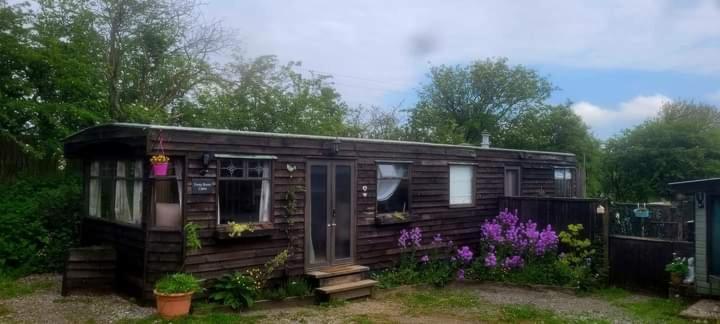 Ferny Roost Cabin. Wrexham Zewnętrze zdjęcie